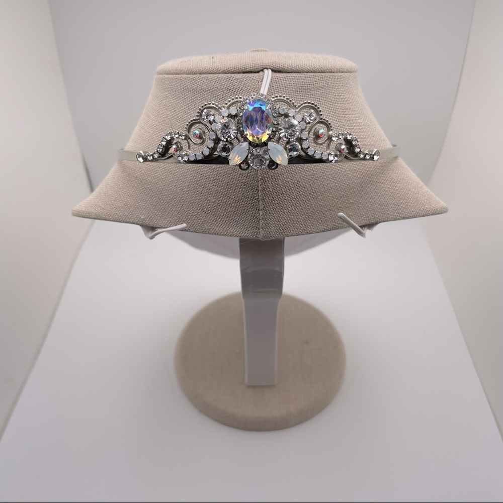 Sorrelli Aurora Borealis Bridal Crystal Tiara 👑